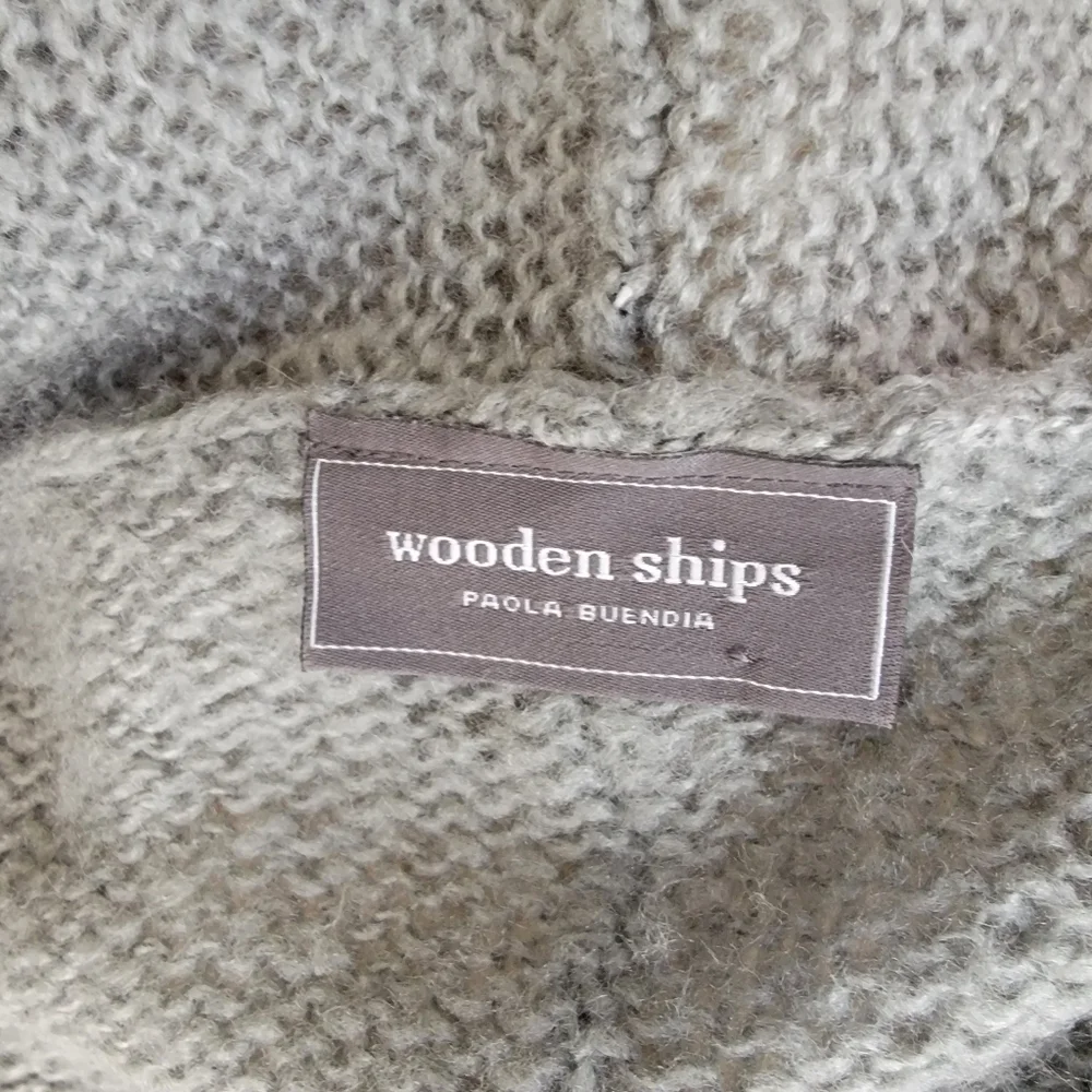 Wooden Ships gently used